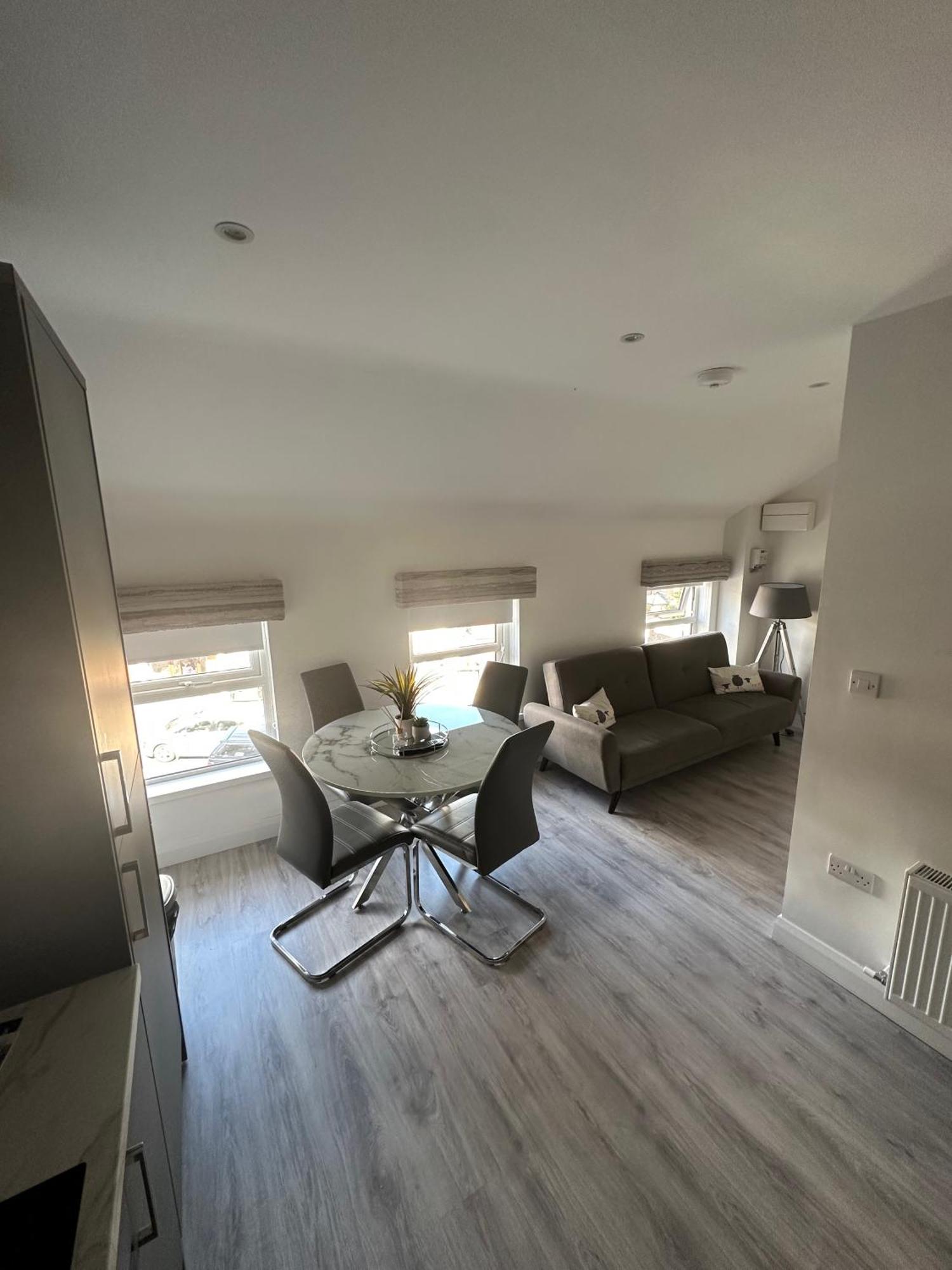 Westland Suites - Stylish, Modern, Elegant, Central Apartments A Londonderry Kültér fotó